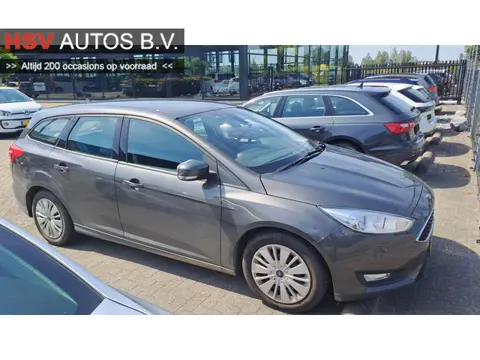 Ford Focus Wagon 1.0 Titanium Edition navi airco *154.000km*