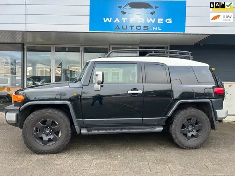 Toyota FJ CRUISER Toyota FJ CRUISER Airco/elektrisch pakket