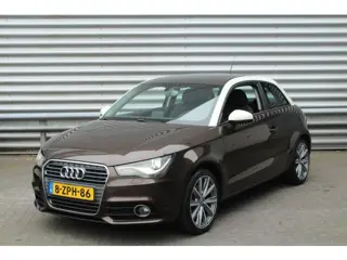 Audi A1 1.4 TFSI 122pk S edition Trekhaak Navi Stoelverwarming Clima