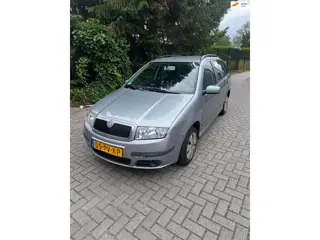 Skoda Fabia Combi 1.4-16V Ambiente