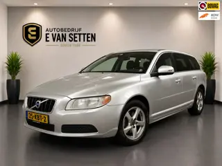 Volvo V70 3.2 AWD Summum Automaat