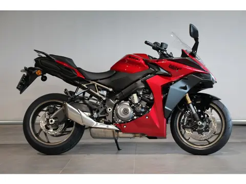 Suzuki GSX-S 1000 GT (bj 2025)