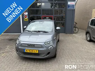 Fiat 500 Icon 42 kWh / AIrco clima/ Apple carplay/ Cruise/ PDC/ Camera/ LMV