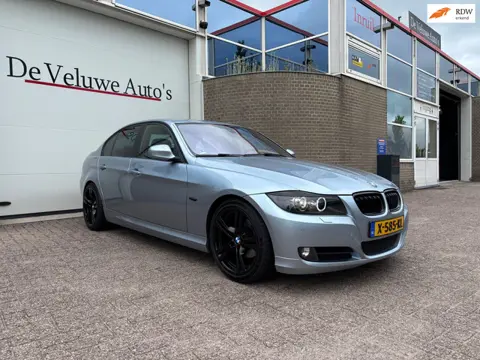 BMW 3-serie 318i Business Line|Leder|Climate|Stoelverwarm.