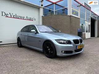 BMW 3-serie 318i Business Line|Leder|Climate|Stoelverwarm.