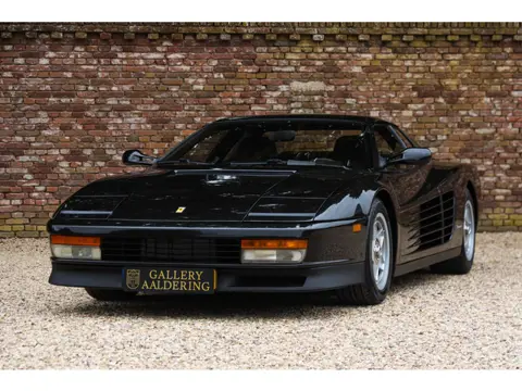 Ferrari Testarossa "Nero Metallizzato with Koenig interior" Maroon-Black seats and center console by