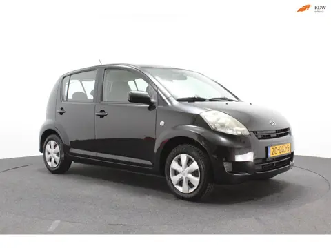 Daihatsu Sirion 2 1.3-16V Prestige | Automaat | Airco | Trekhaak | Elektrische ramen rondom