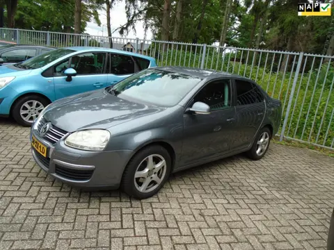 Volkswagen Jetta 1.6 Trendline