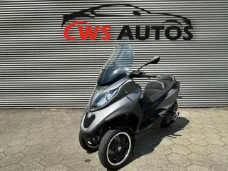 Piaggio Scooter 500 LT MP3 Sport B RIJBEWIJS ABS LEOVINCI ALARM VERWARMING J-COSTA