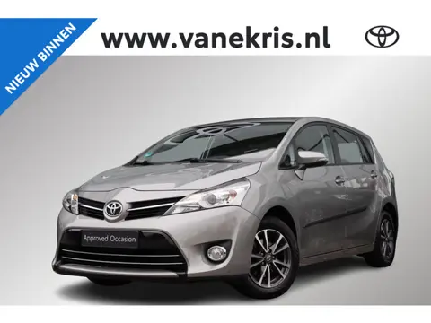 Toyota Verso 1.8 VVT-i Aspiration Limited Trekhaak Cruise, Allseason,  Climate Controle