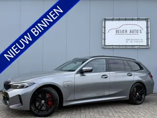 BMW 3 Serie Touring 330e Automaat M-Sport/Schuifdak/19inch.