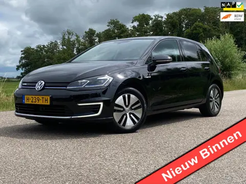 Volkswagen E-Golf E-Golf E-DITION Automaat 91%SOH Apple CarPlay Android Auto Clima Navi PDC Cruise L
