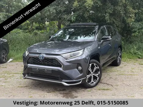 Toyota RAV4 2.5 Plug-in Hybrid AWD Bi-Tone Plus . PANORAMA-DAK . STOEL VENTILATIE & VERWARMING . NAV