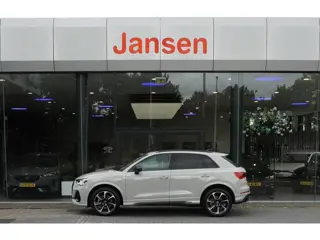 Audi Q3 45 TFSI e S edition  | CARPLAY | SONOS | 360 CAMERA | BLACKLINE | ACC | MATRIX LED | CARBON 
