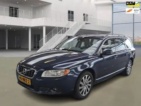 Volvo V70 1.6 T4 Limited Edition Airco Cruise Leder Navi PDC