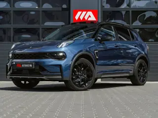 Lynk & Co 01 1.5 | Black Edition | Panoramadak|360° Camera|ACC|Stoelverwarming|Navi|Carplay