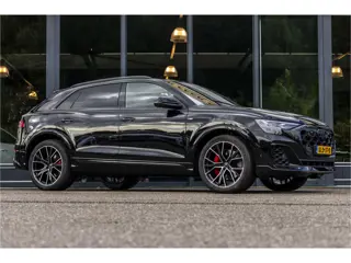 Audi Q8 60 TFSI e quattro Pro Line S Competition Achteras besturing/ HUD Nieuw uit voorraad leverbaa