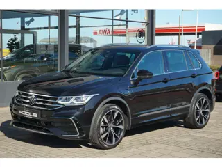 Volkswagen Tiguan 1.4 TSI eHybrid R-Line Business+ | DCC | Trekhaak | ACC