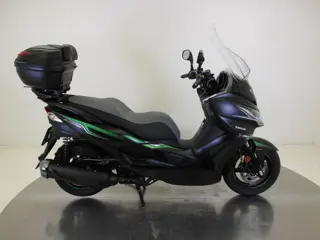 Kawasaki J300 ABS (bj 2019)