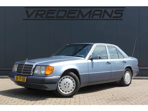 Mercedes-Benz 200-500 (W124) 200 E AIRCO