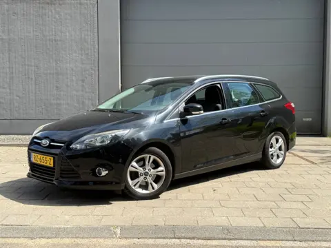 Ford Focus Wagon 1.0 EcoBoost Titanium