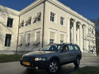 Volvo XC70 CROSS COUNTRY AUT 2.4 T YOUNGTIMER ! (bj 2001)