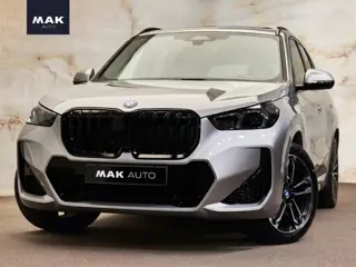 BMW X1 xDrive25e M Sport Pro , pano, adap-LED, 19", keyless, dealeroh