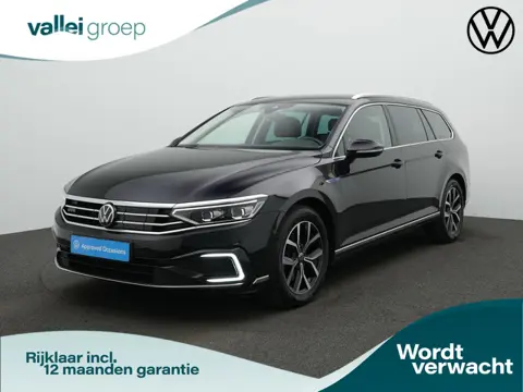 Volkswagen Passat Variant 1.4 TSI PHEV 218 pk GTE | Stuur/stoelverwarming | Leder/alcantara | Adapti
