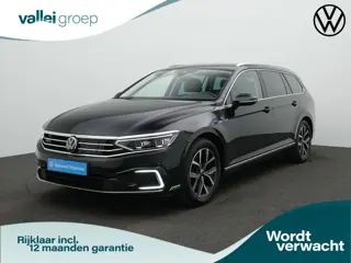 Volkswagen Passat Variant 1.4 TSI PHEV 218 pk GTE | Stuur/stoelverwarming | Leder/alcantara | Adapti
