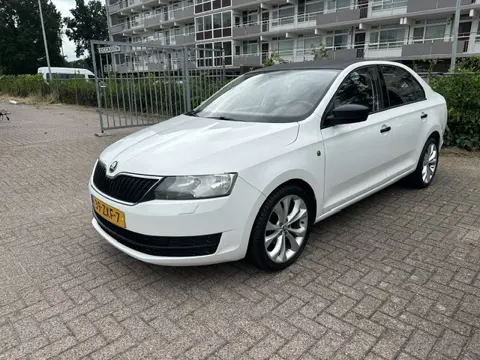 Škoda Rapid 1.2 TSI Greentech Comfort Go Airco Lmv Nap