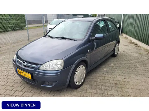 Opel Corsa 1.2-16V Silverline Airco (bj 2006)