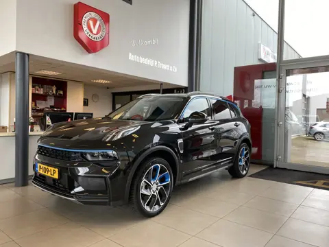 Lynk & Co 01 1.5,Panoramadak/360° Camera/Keyless/Lane assist/Adaptive cruise control/Navigatie/Apple