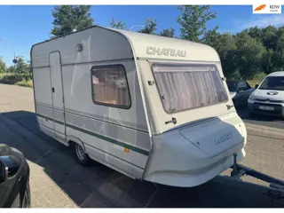 Chateau 380 met GROTE voortent en luifel