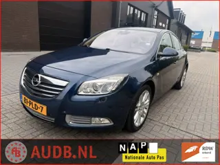 Opel Insignia 1.6 T Cosmo| VOL LEER| 148807KM|SEDAN|