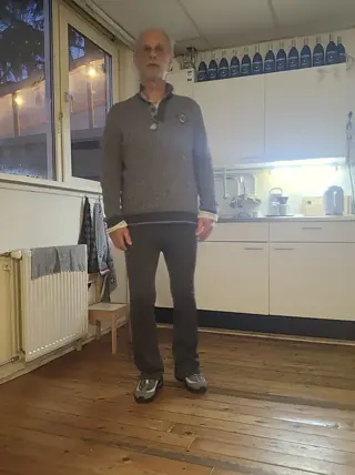 Volle oudere vrouw Watergr.meer voor spel