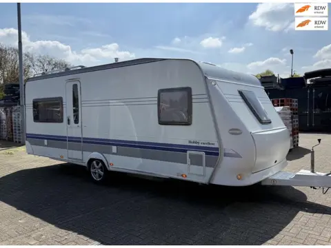 Hobby 560 Met voortent, luifel, WC en mover ! ! !