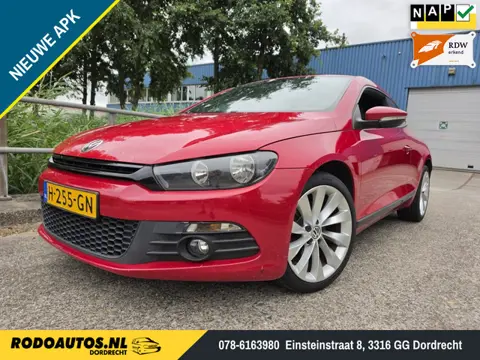 Volkswagen Scirocco 1.4 TSI 174pk Boekjes/Nw APK 18" ✅