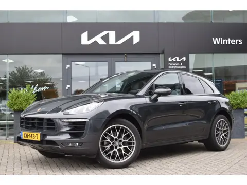 Porsche Macan 2.0 | Luchtvering | Sport Uitlaat | Panorama | Trekhaak | Leder | Full Options |