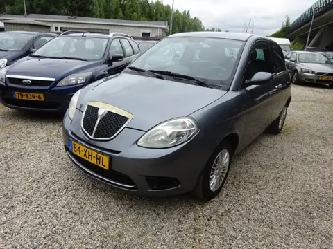 Lancia Ypsilon 1.2 Argento. Airco, Stuurbekrachtiging.