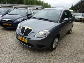 Lancia Ypsilon 1.2 Argento. Airco, Stuurbekrachtiging.