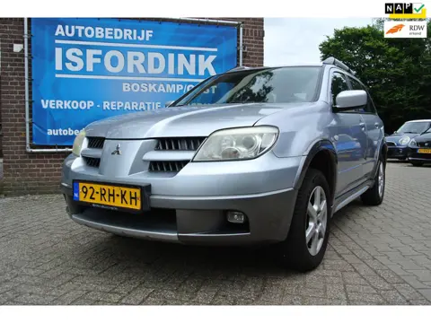 Mitsubishi Outlander 2.4 Sport 4WD
