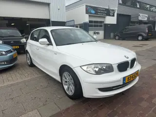 BMW 1-serie 116i Corporate