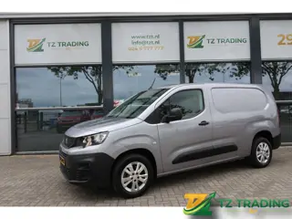 Peugeot Partner 1.2 P.T. Premium Lange uitvoering met benzinemotor (marge)