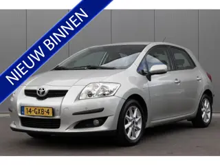 Toyota Auris 1.6 | NL-AUTO | LEDER | NAVI | TREKHAAK