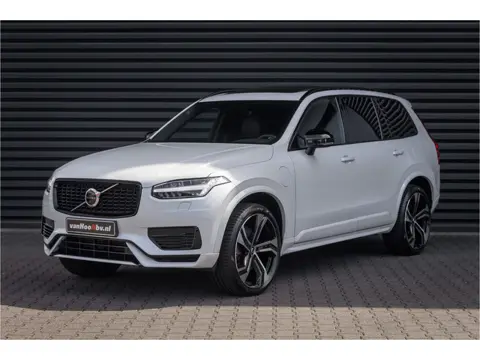 Volvo XC90 2.0 T8 Recharge AWD R-Design 22'' - Pano - 7p