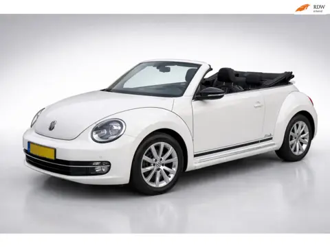 Volkswagen Beetle Cabriolet 1.2 TSI Design BlueMotion