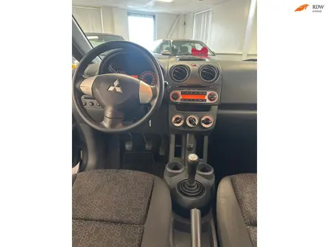 Mitsubishi Colt 1.1 Edition One