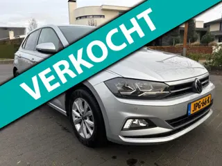 Volkswagen POLO 1.0 TSI Highline b.t.w. auto navigatie trekhaak airco sport velgen.