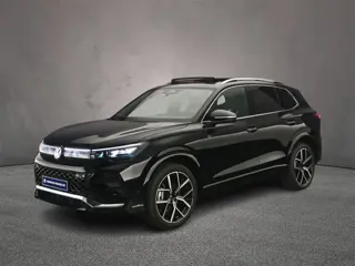 Volkswagen Tiguan R-Line Edition 1.5 TSI eHybrid 272pk DSG Automaat Trekhaak, Panoramadak, Adaptive 