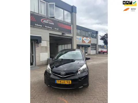 Toyota Yaris 1.0 VVT-i Aspiration